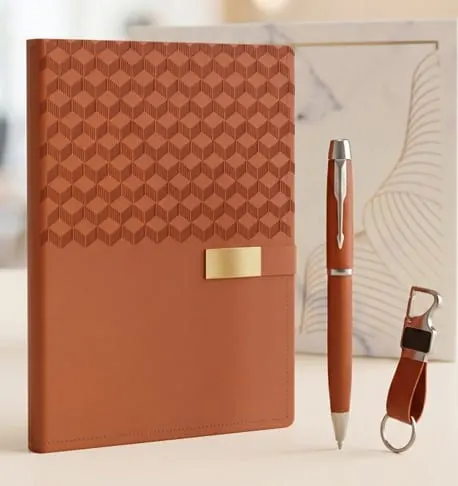 Cube-Pattern 3-in-1 Gift Set — Rust